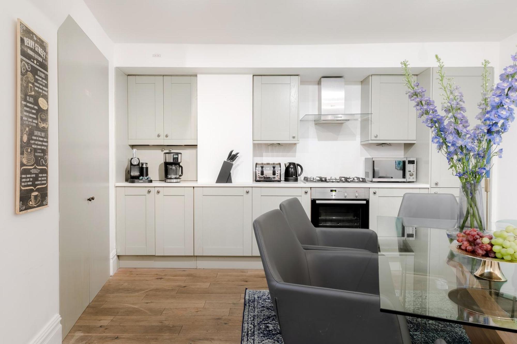 Apartamento Rare Find Off Oxford St! Soho 5Bed Design House For Xxl Groups Londres Exterior foto